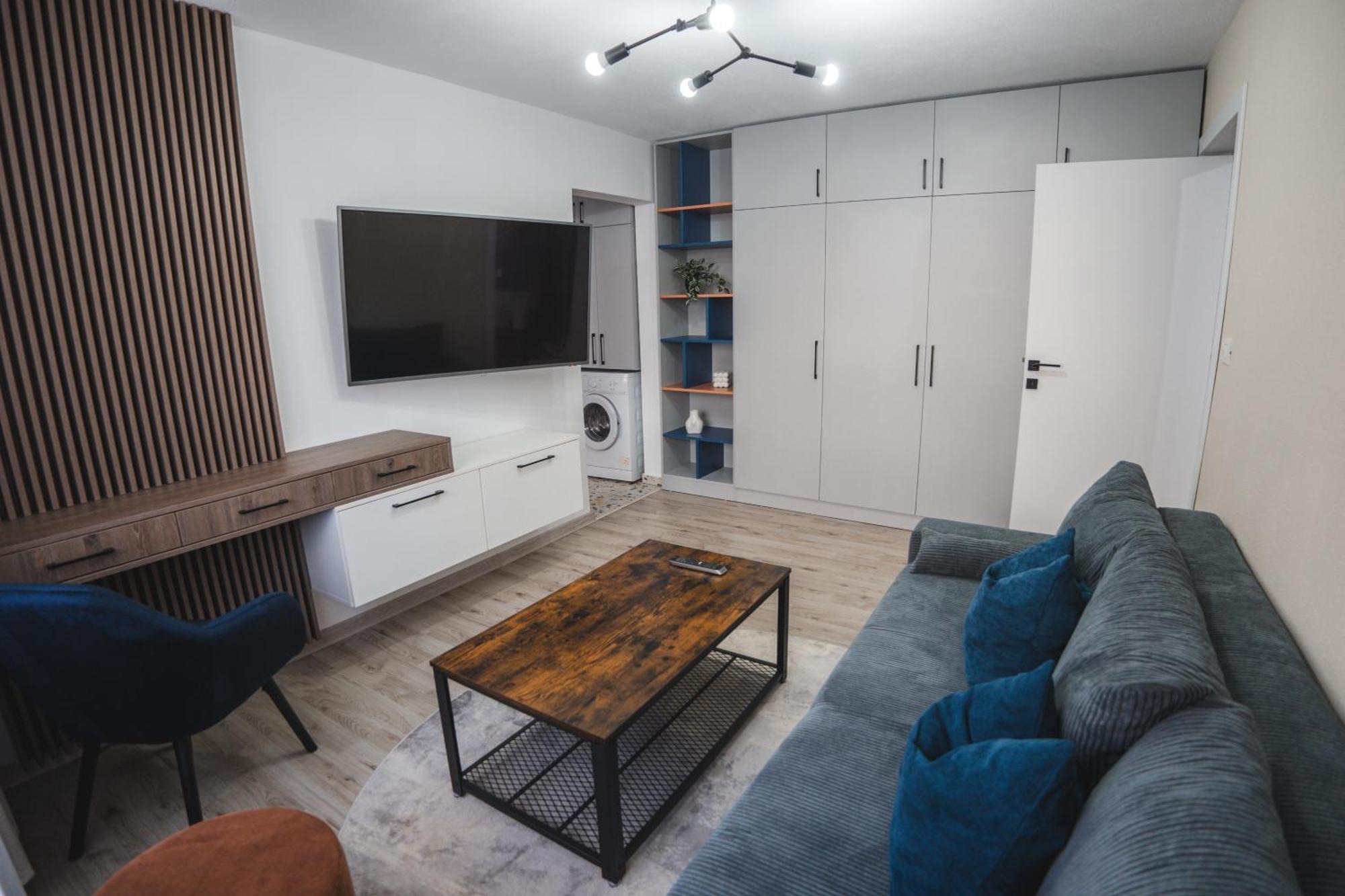 Apartament Iulia Si Alex Curtea de Argeş Exterior foto
